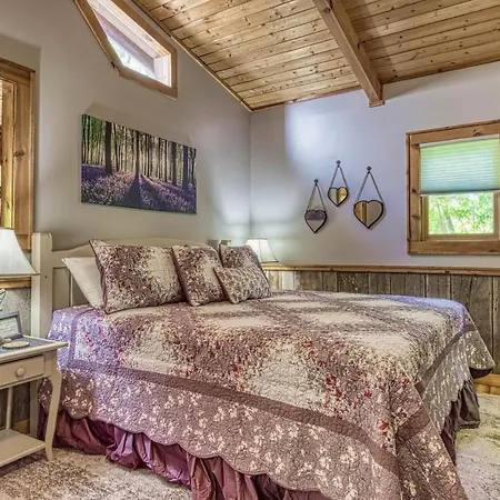 Afternoon Delight 1 Bedroom Cabin Rental Between Gatlinburg And Pigeon Forge Great Couple Getaway